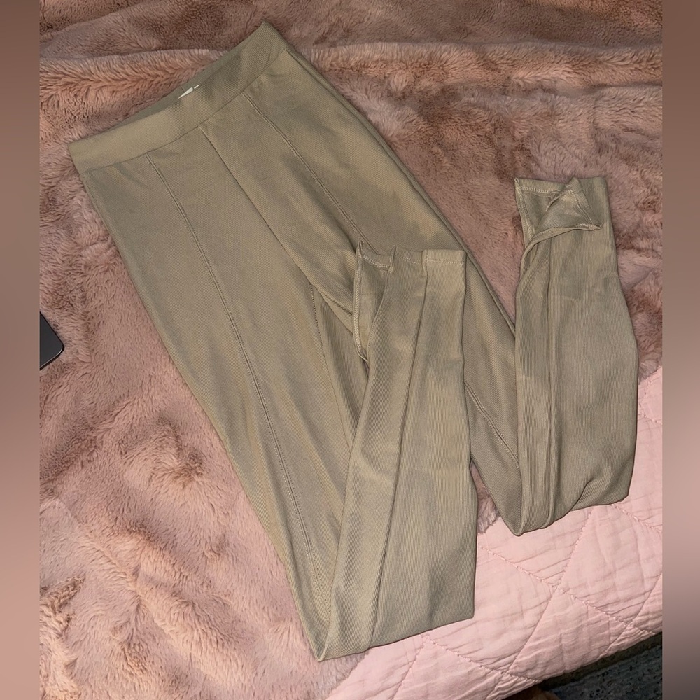 STR Pants